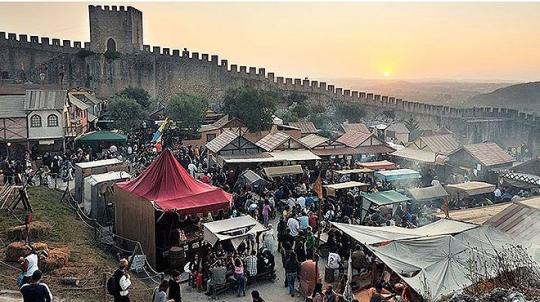 Mercado medieval de Óbidos