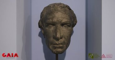 Autorretrato, de Diogo de Macedo