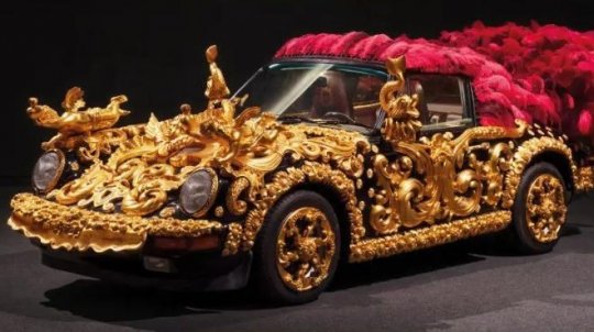 Drag Race - A Transgressão do Barroco, Joana Vasconcelos